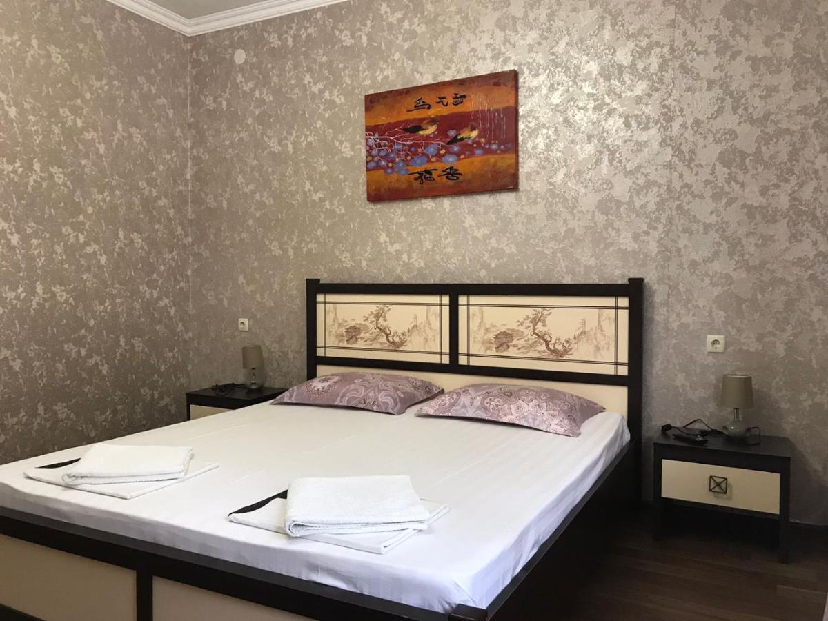 Гостевой Дом София 400 М До Моря Gagra Dış mekan fotoğraf